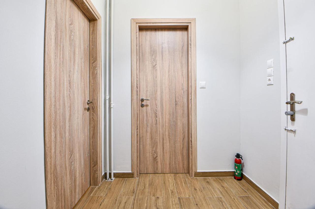 Serene N Modern Renovated Flat Athens Ngoại thất bức ảnh